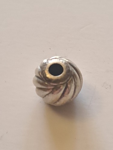 Charm pandora essence health - pandora,