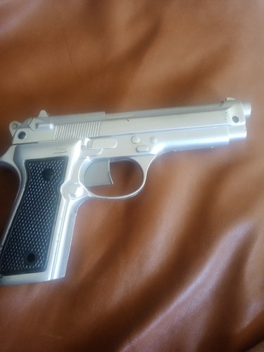 Giocattoli vintage pistola