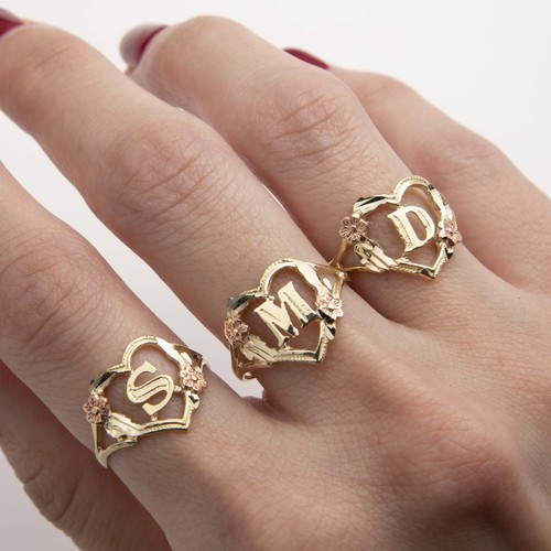 Anello con lettera - con,