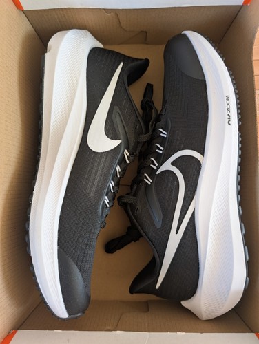 Nuove scarpe ginnastica - nuove,