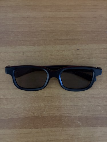 Reald glasses compatible - reald,