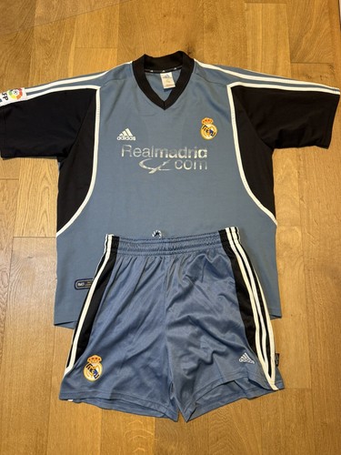 Completo real madrid - madrid, 2001-2002