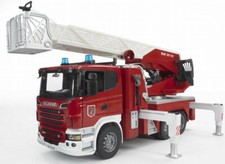 BRUDER 1:16 CAMION POMPIERI SCANIA AUTOPOMPA CON LUCI E SUONI  ART 03590