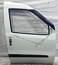 PORTIERA / SPORTELLO ANTERIORE DESTRO OPEL COMBO BIANCO 2015 RICAMBI USATI