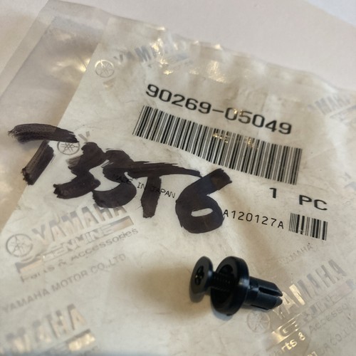 Yamaha 90269 05049 rivetto - 90269-05049,