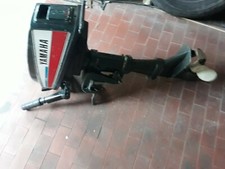fuoribordo yamaha 8 cv FUNZIONANTE  . SOLO X RICAMBI sensa libretto  . 