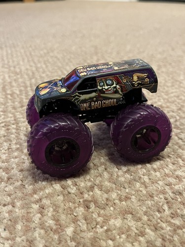 Hot wheels monster truck - truck, one