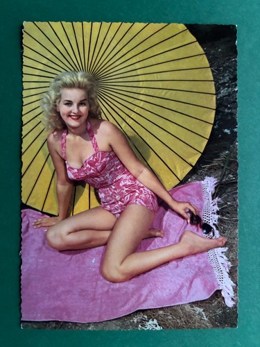Cartolina donna bikini - cartolina, in