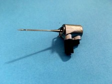 Supporto Unghie, Nadelkloben