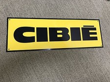 Fendinebbia racing insegna