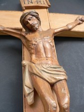 Antico Crocifisso da parete in legno scolpito - Italia - Prima metà '900