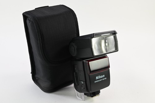 Nikon 600 speedlight - nikon,