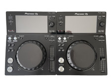 Pioneer DJ XDJ-700 coppia con