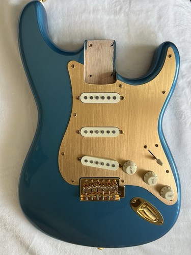 Corpo chitarra fender squier - corpo,