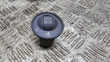 Interruttore livello fari