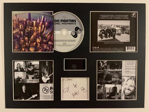 Foo fighters signed - -,