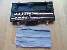 FLAUTO 24V/YAMAHA 381/TESTA ARGENTO STERLING/HA BISOGNO DI LUCIDATURA/CUSTODIA!