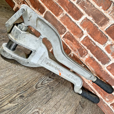 Pipe-Tytes ET-5 Punzone per