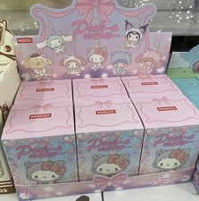 Miniso sanrio peek meow - miniso, peek-a-meow