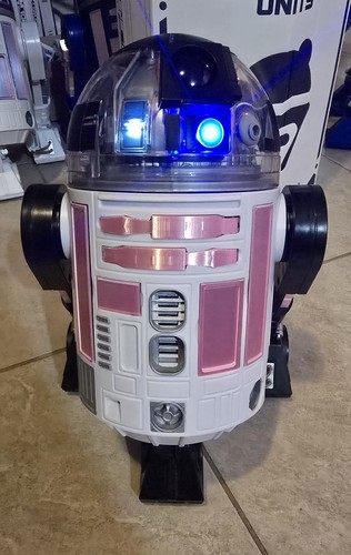 Star wars galaxy - r2-d2, edge