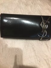pochette yves saint laurent