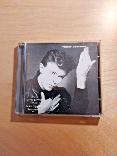 David bowie heroes - david,