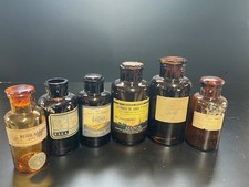 Bottiglie da farmacia vintage