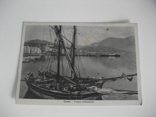 Gaeta veduta panoramica barche - gaeta,