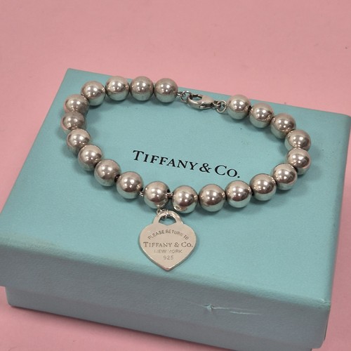 Return tiffany co - return,