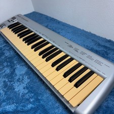 Roland PC-70 MIDI Keyboard