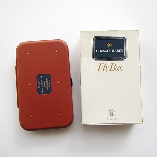 Hardy neroda fly - fly, box