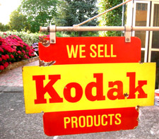 KODAK- TARGA SMALTATA BIFACCIALE- CON SUPPORTO- ANNI '40/50