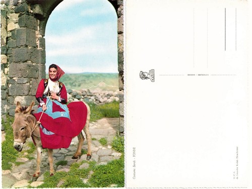 Cartolina costumi sardi fonni