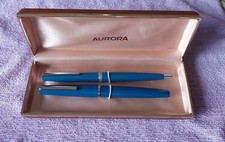 Set Aurora: penna stilografica "Auretta 32" e penna a sfera "03" con scatola
