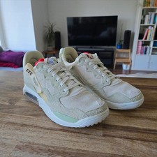 Jordan MA2 Honeydew CV8122-300