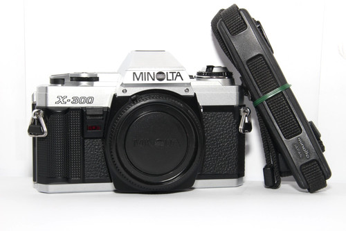 Minolta 300 reflex analogica - x-300,