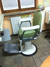 Vendesi sedie da barbiere vintage primi anni 50