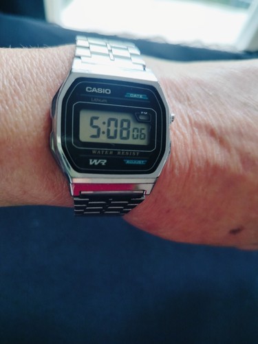 Casio b614w vintage digital - b614w,