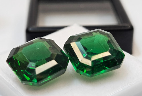 Tsavorite granato asscher - tsavorite,