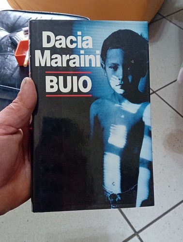 Dacia maraini buio - dacia,
