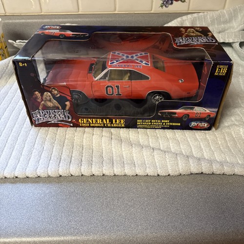 The dukes hazzard general - hazzard,