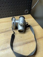 (B) Minolta Dimage Z10 3.2