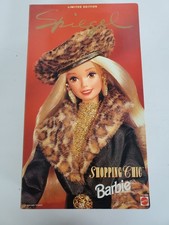 Shopping Chic Barbie Bambola