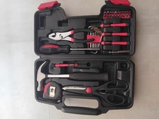 Cassetta attrezzi vari per