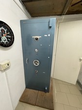 cassaforte vintage anni 70 1,5 tonnellate con combinazione e chiave doppia