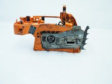 CARCASSA CARTER ALBERO MOTORE SERBATOIO HUSQVARNA 340 345 346 XP 350 351 353