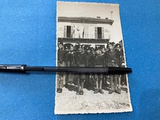FOTO DI GRUPPO BALILLA ONB GIL PNF MOSCHETTO SCRITTA MOTTO MURO.
