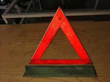 @  Segnale di pericolo, Triangolo di segnalazione veicolo fermo anni '50 '60