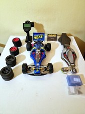 Tamiya Avante (2011) + Trasmittente e ricevente, 2 motori