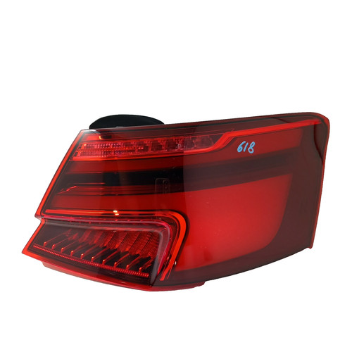 Fanale posteriore destro - posteriore,